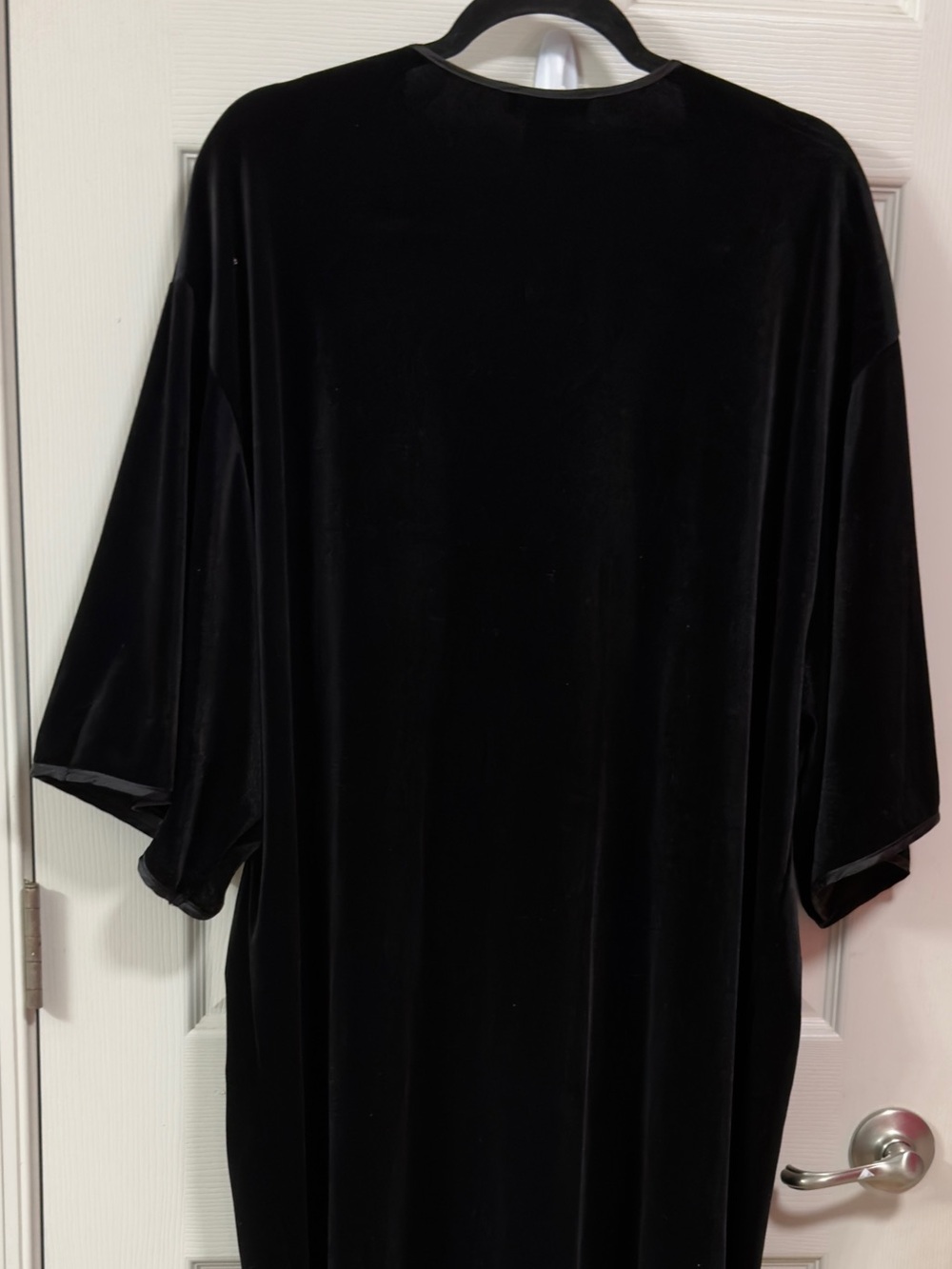 URBAN Romantics Black Velvet Kimono Open Front Longline Kimono Duster Jacket. - Picture 10 of 15
